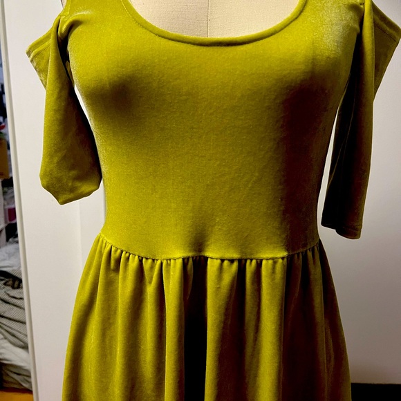 NWOT Night Returns babydoll dress - Picture 5 of 6